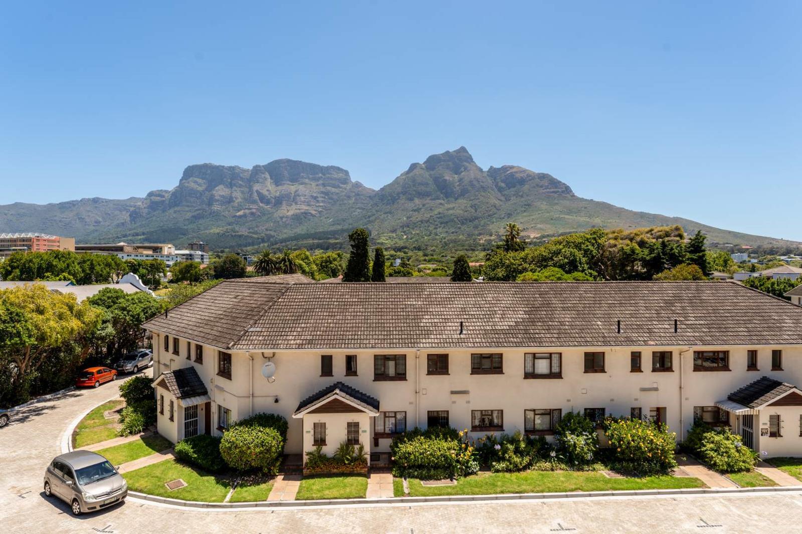 2 Bedroom Apartment in Rondebosch