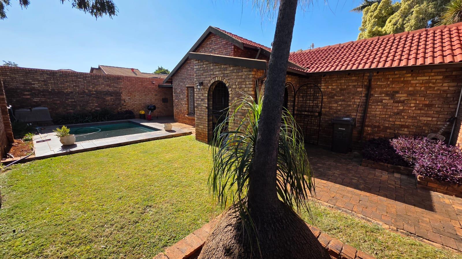 3 Bedroom House in Doornpoort