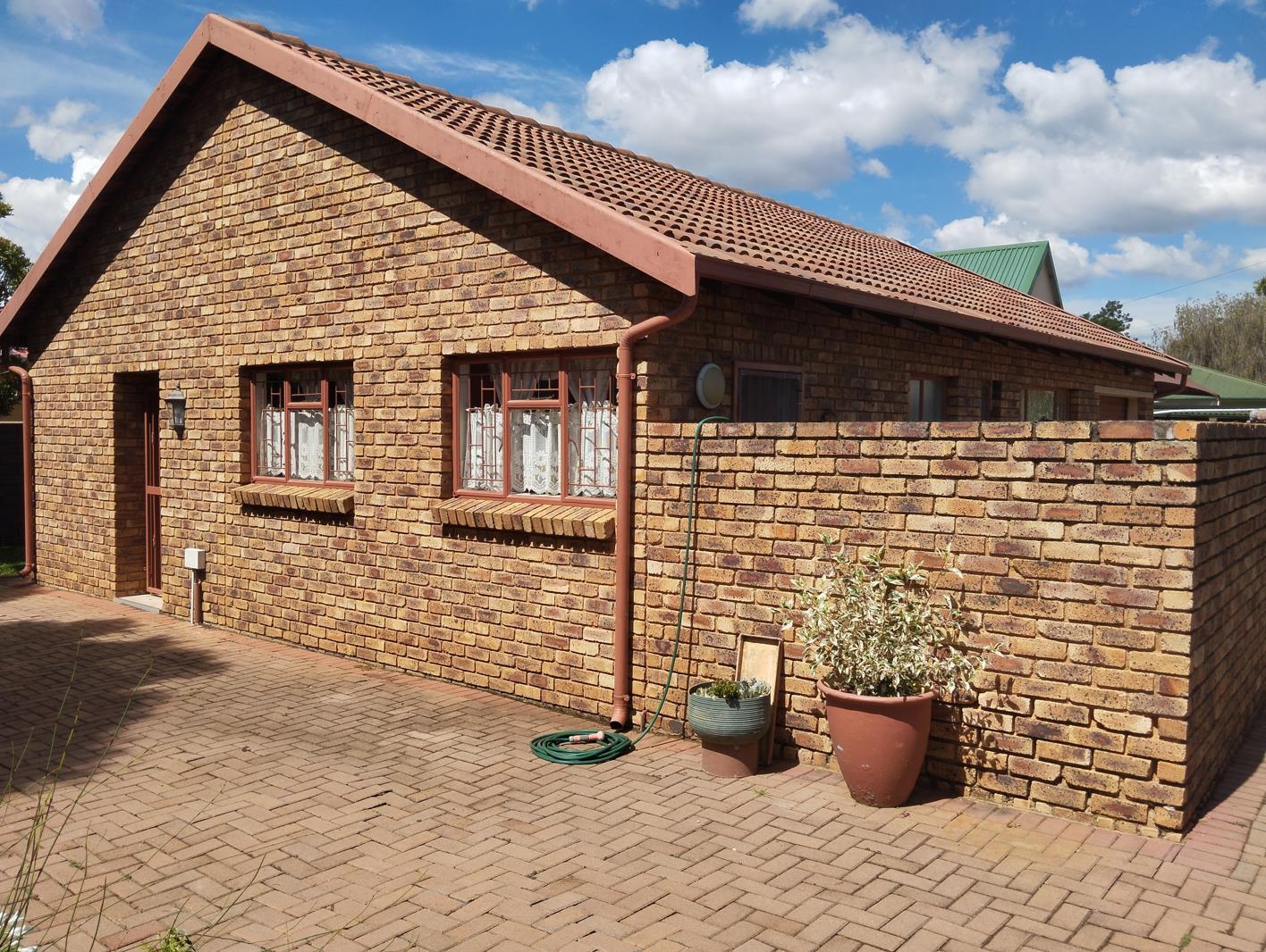 2 Bedroom House in Rietfontein