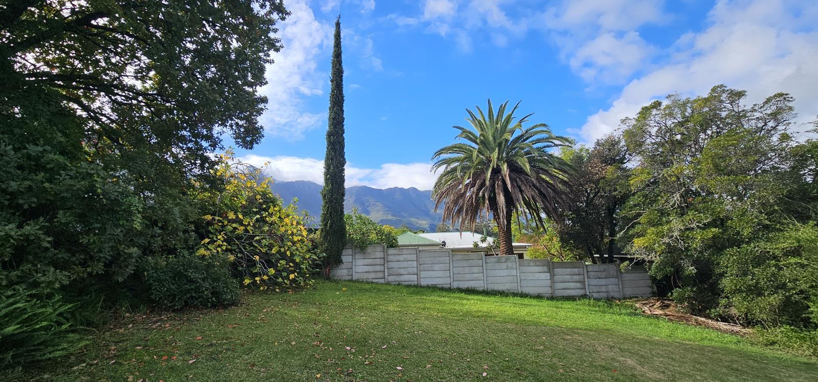735 m² Land available in Swellendam