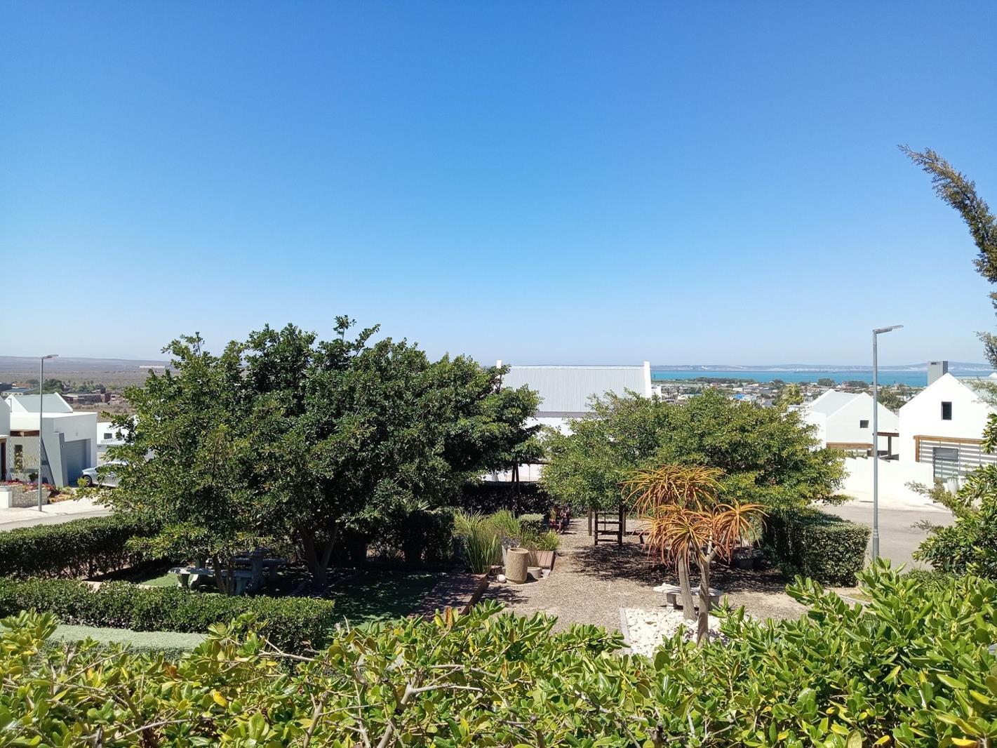 770 m² Land available in Saldanha