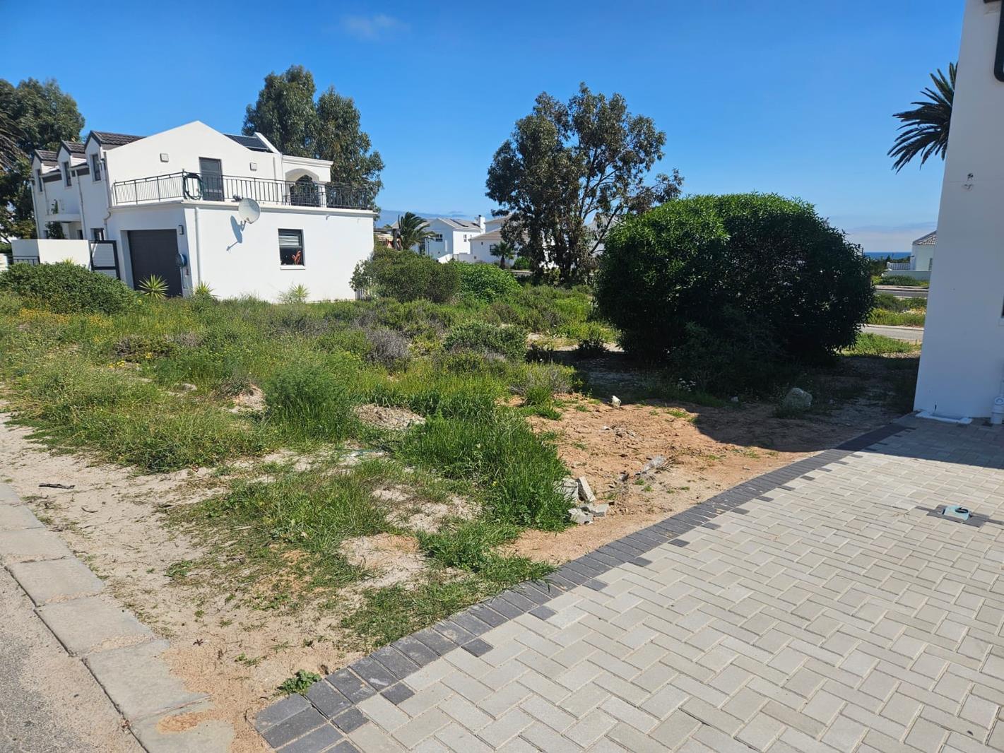 268 m² Land available in Shelley Point