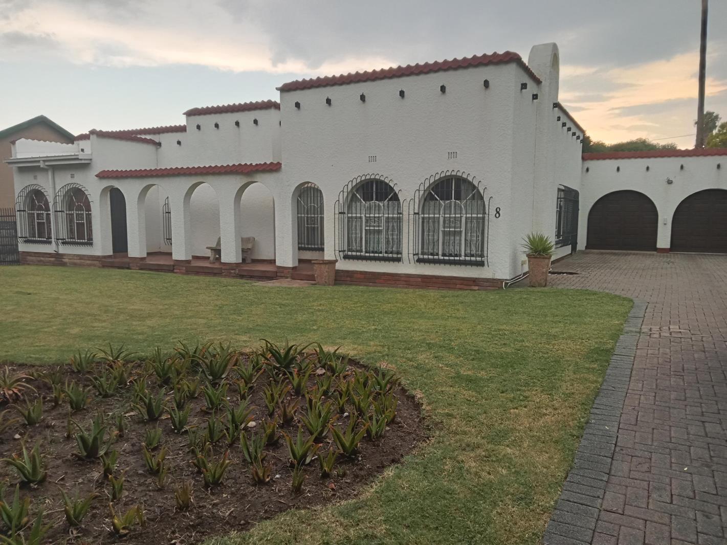 4 Bedroom House in Brits Central