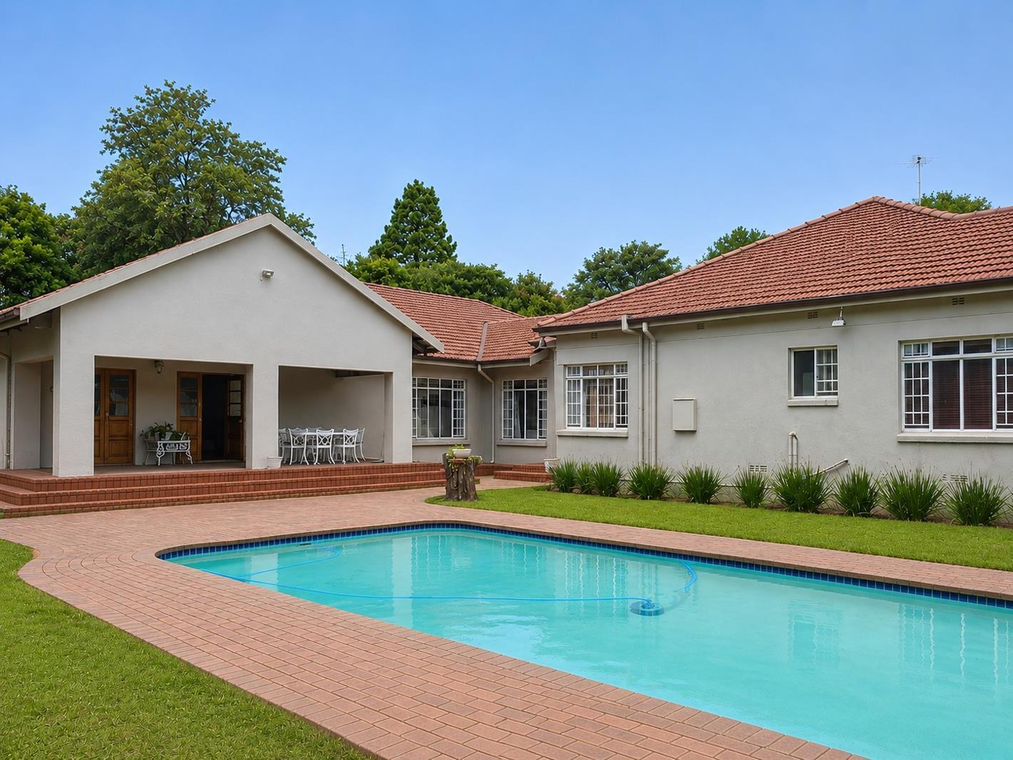 5 Bedroom House in Westdene