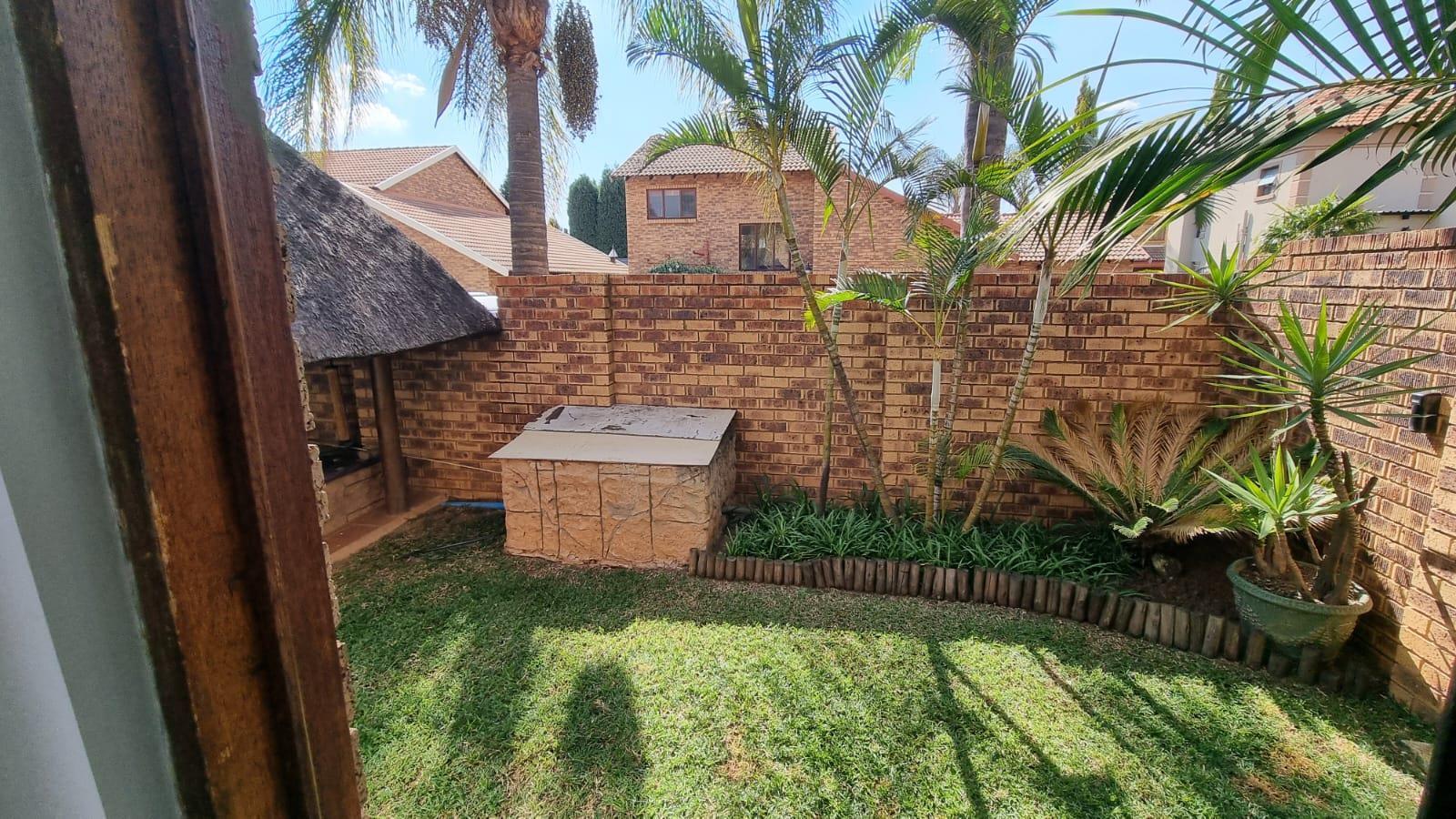 3 Bedroom Duet in Amberfield