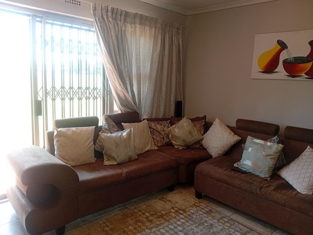 2 Bedroom Townhouse in Minnebron