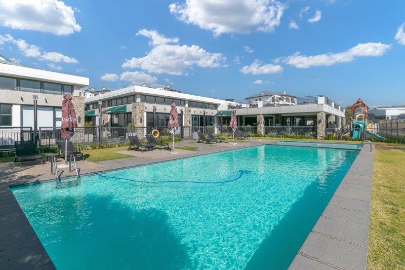 2 Bedroom Apartment in Modderfontein