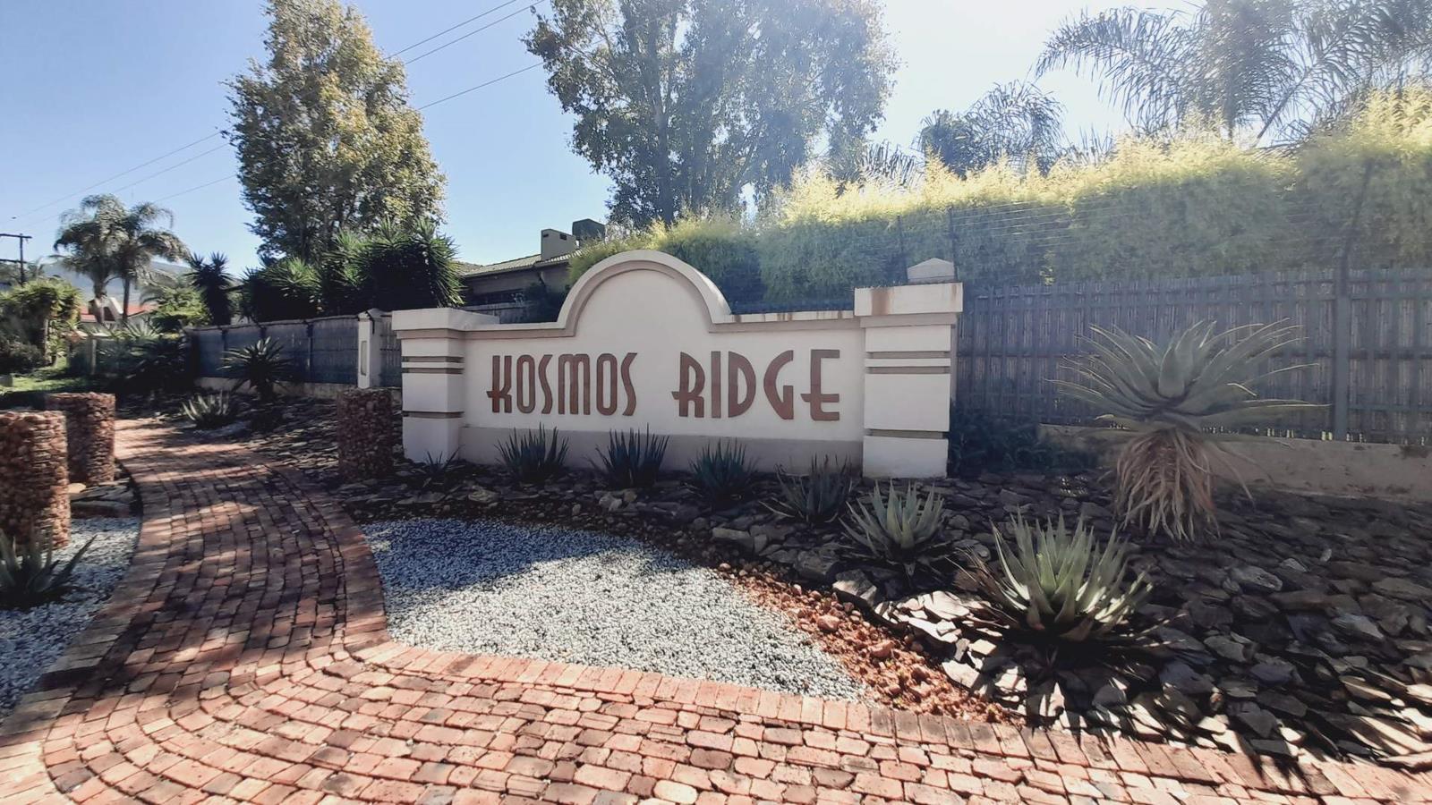 606 m² Land available in Kosmos