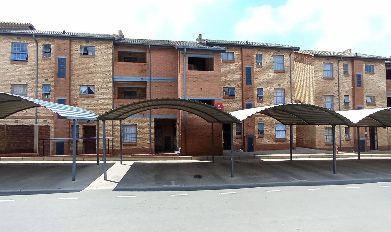 2 Bedroom Apartment in Peerless Park