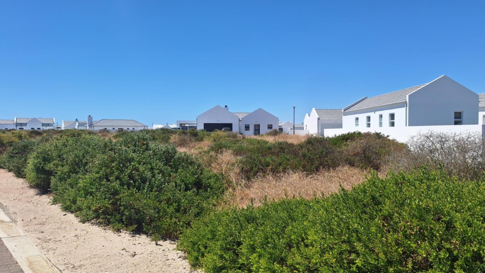 858 m² Land available in Velddrif
