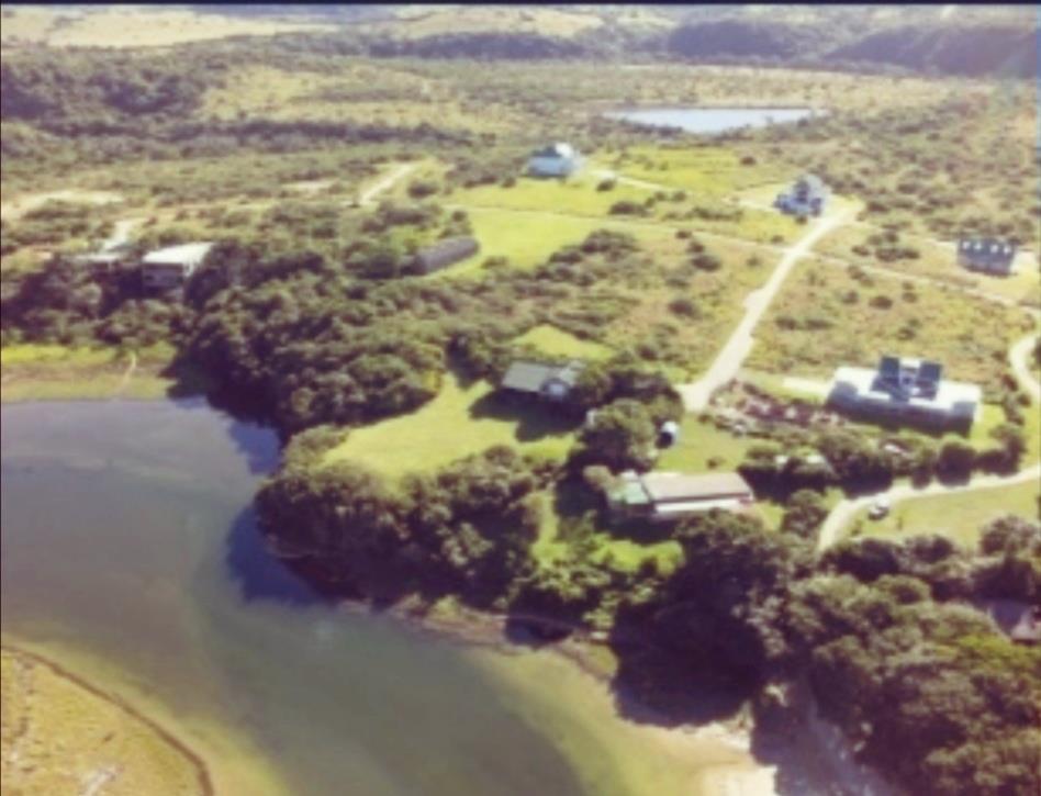 512 m² Land available in Haga Haga