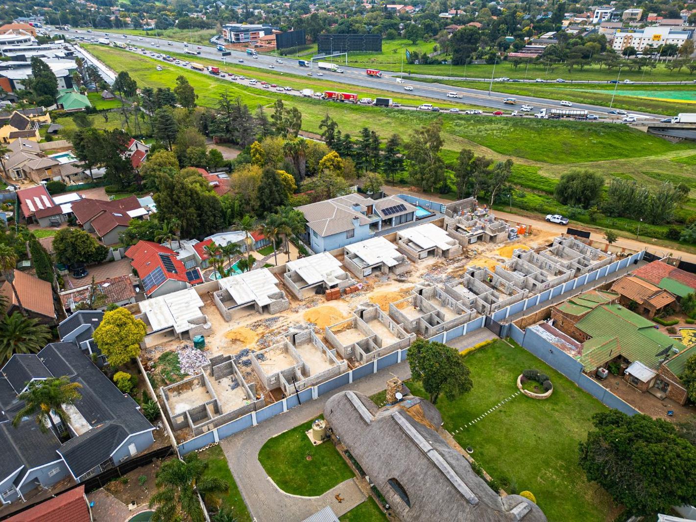 3 Bedroom Townhouse in Bedfordview