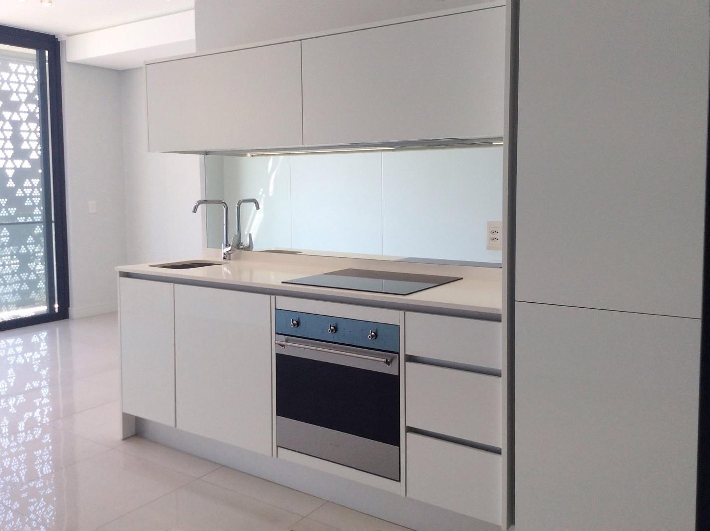 1 Bedroom Apartment in Waterfall