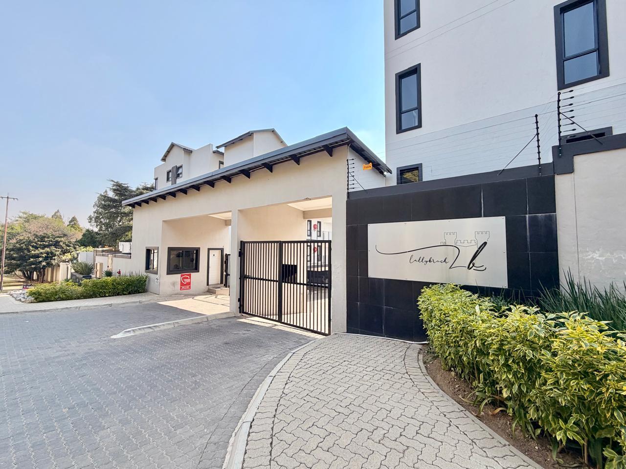 2 Bedroom Apartment in Bryanston