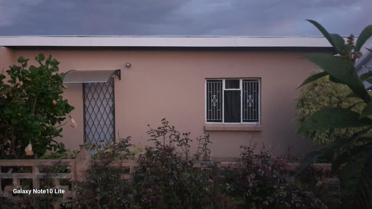 2 Bedroom Garden Cottage in Robertson