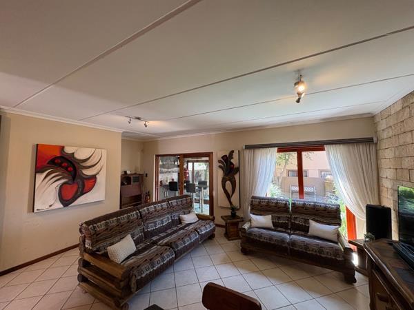 2 Bedroom Townhouse in Noordheuwel