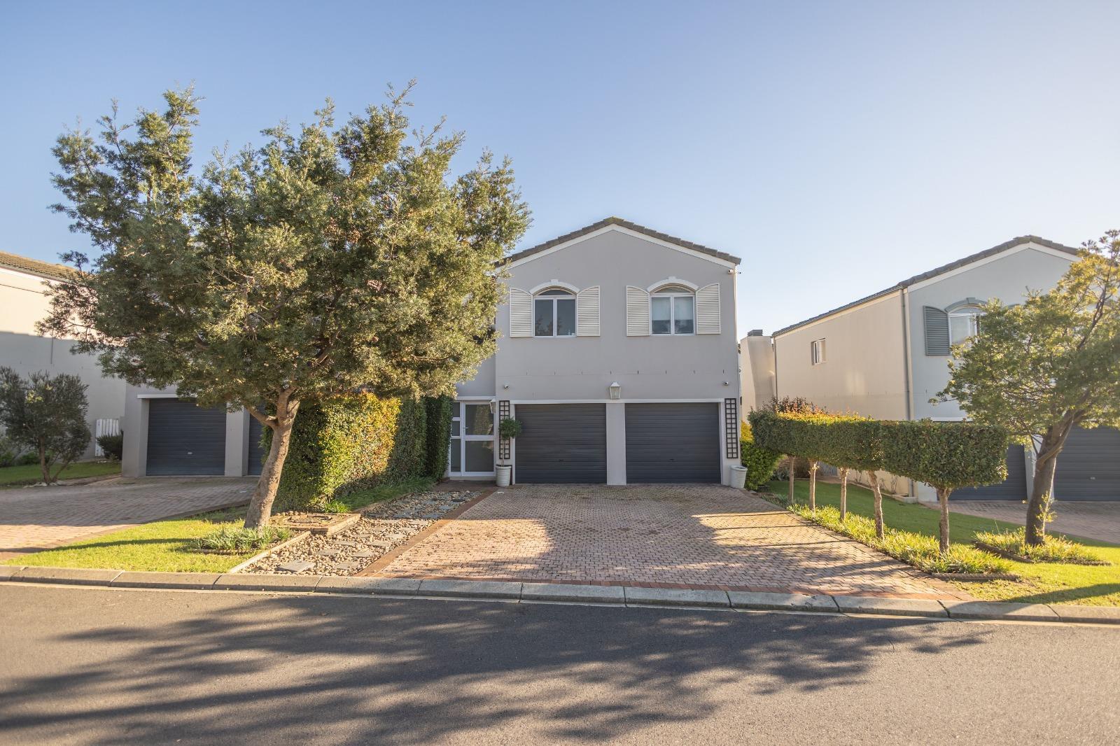 3 Bedroom Townhouse in Avalon Estate