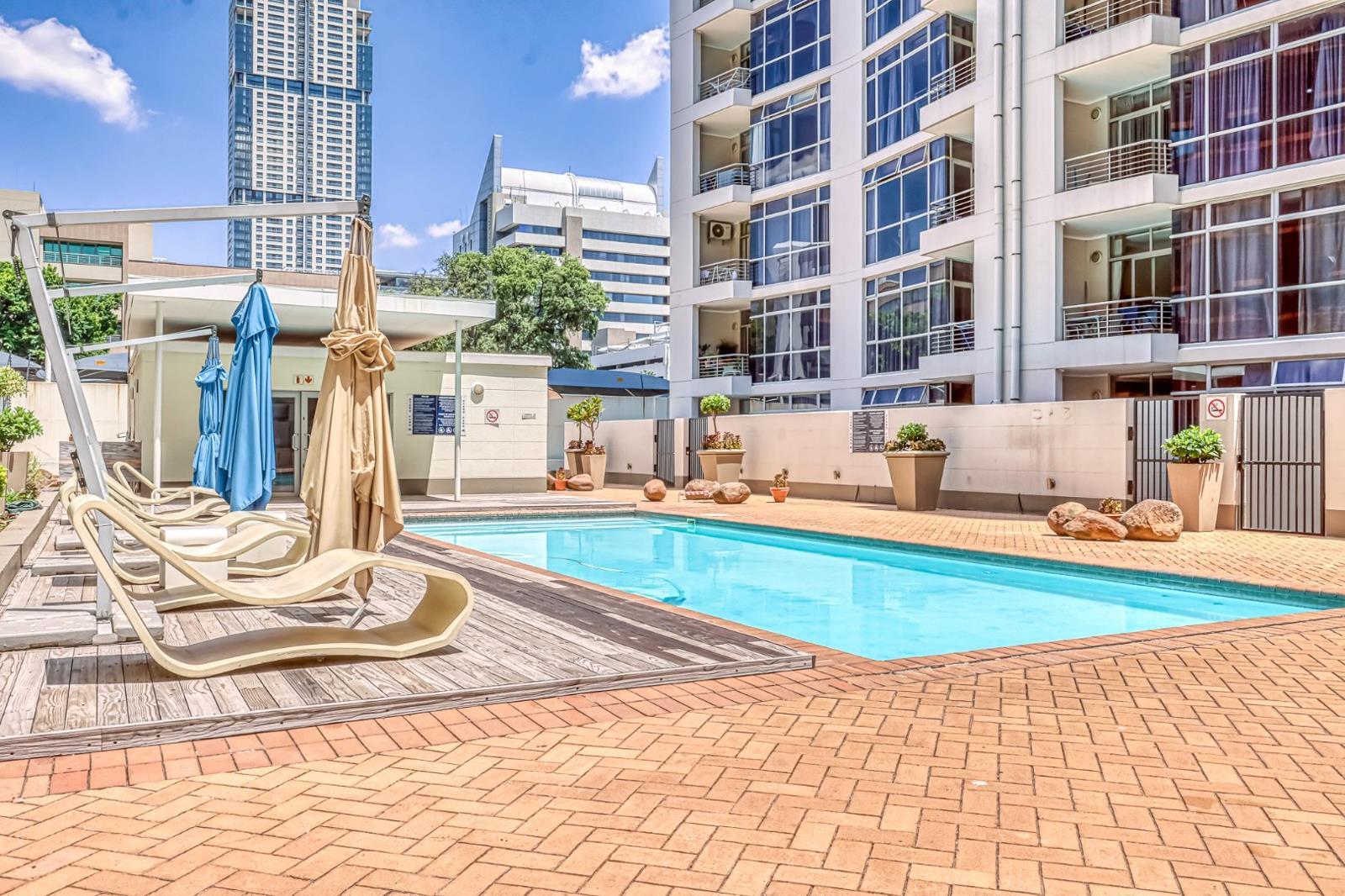 2 Bedroom Apartment in Sandton Central