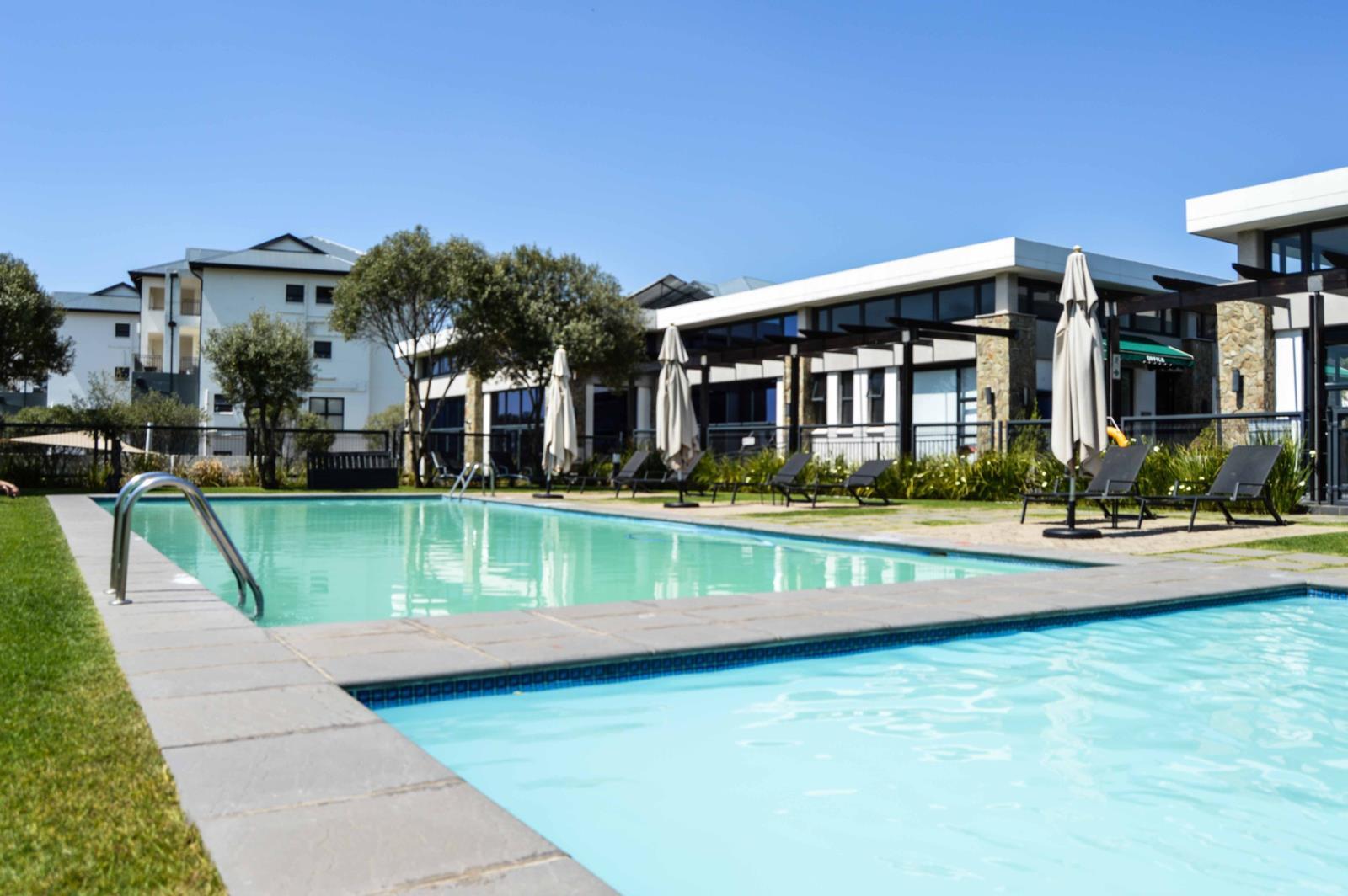 1 Bedroom Apartment in Modderfontein