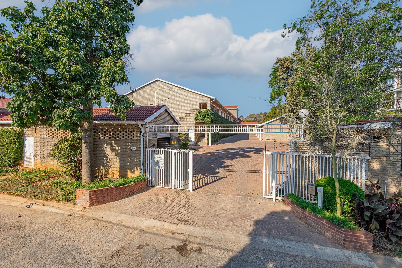 Studio Apartment in Hyde Park