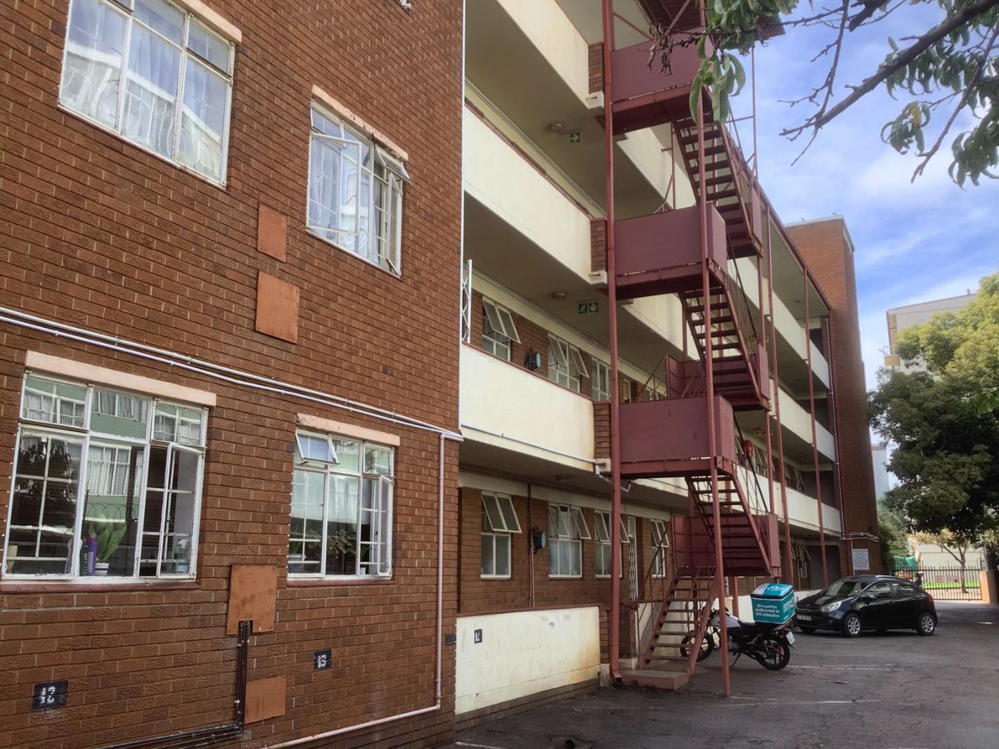 2.5 Bedroom Apartment in Sunnyside