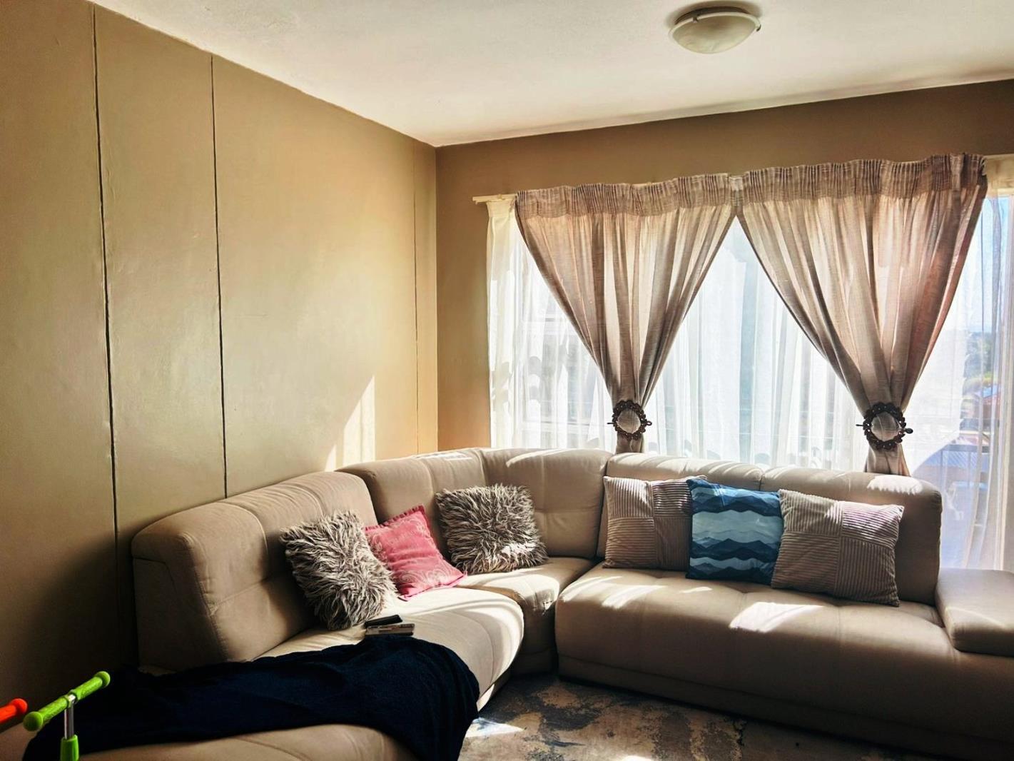 2 Bedroom Apartment in Karenpark