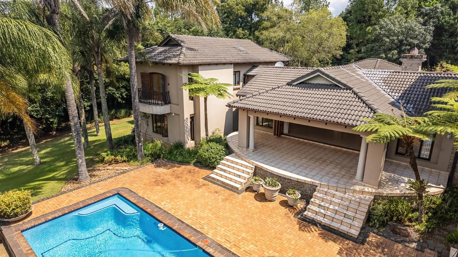 4 Bedroom House in Recoleta Estate