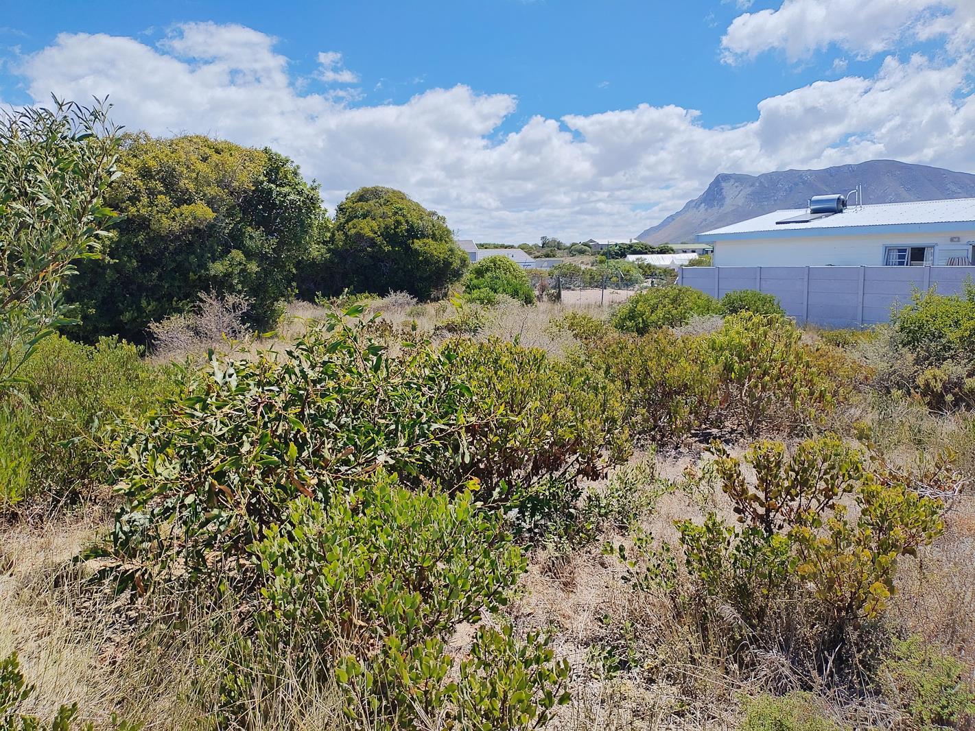 618 m² Land available in Kleinbaai