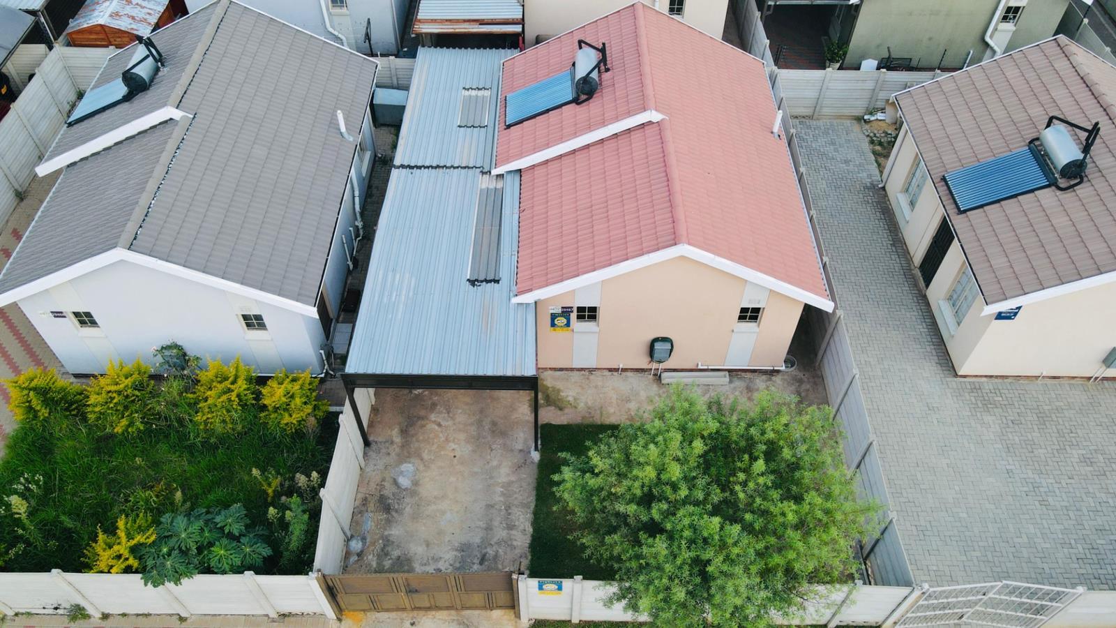 2 Bedroom House in Sky City