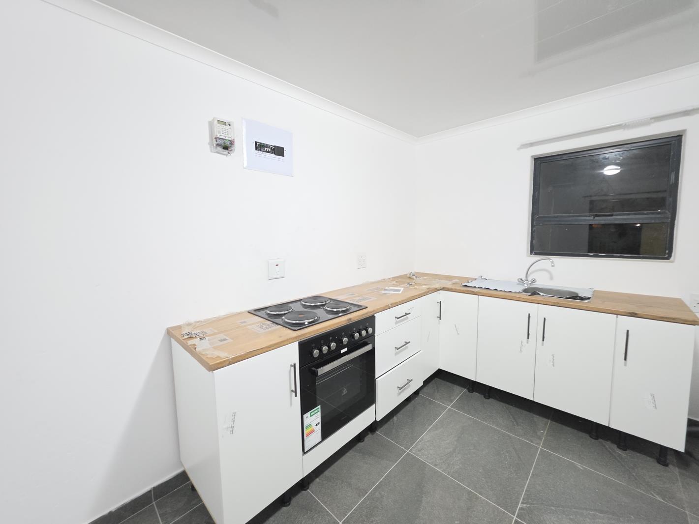 2 Bedroom Apartment in Sanddrift