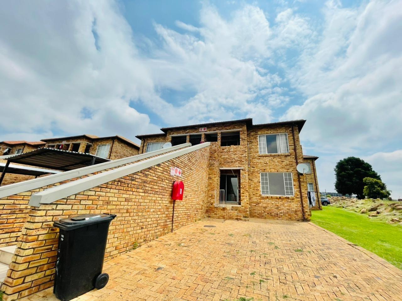 2 Bedroom Apartment in Elandspark