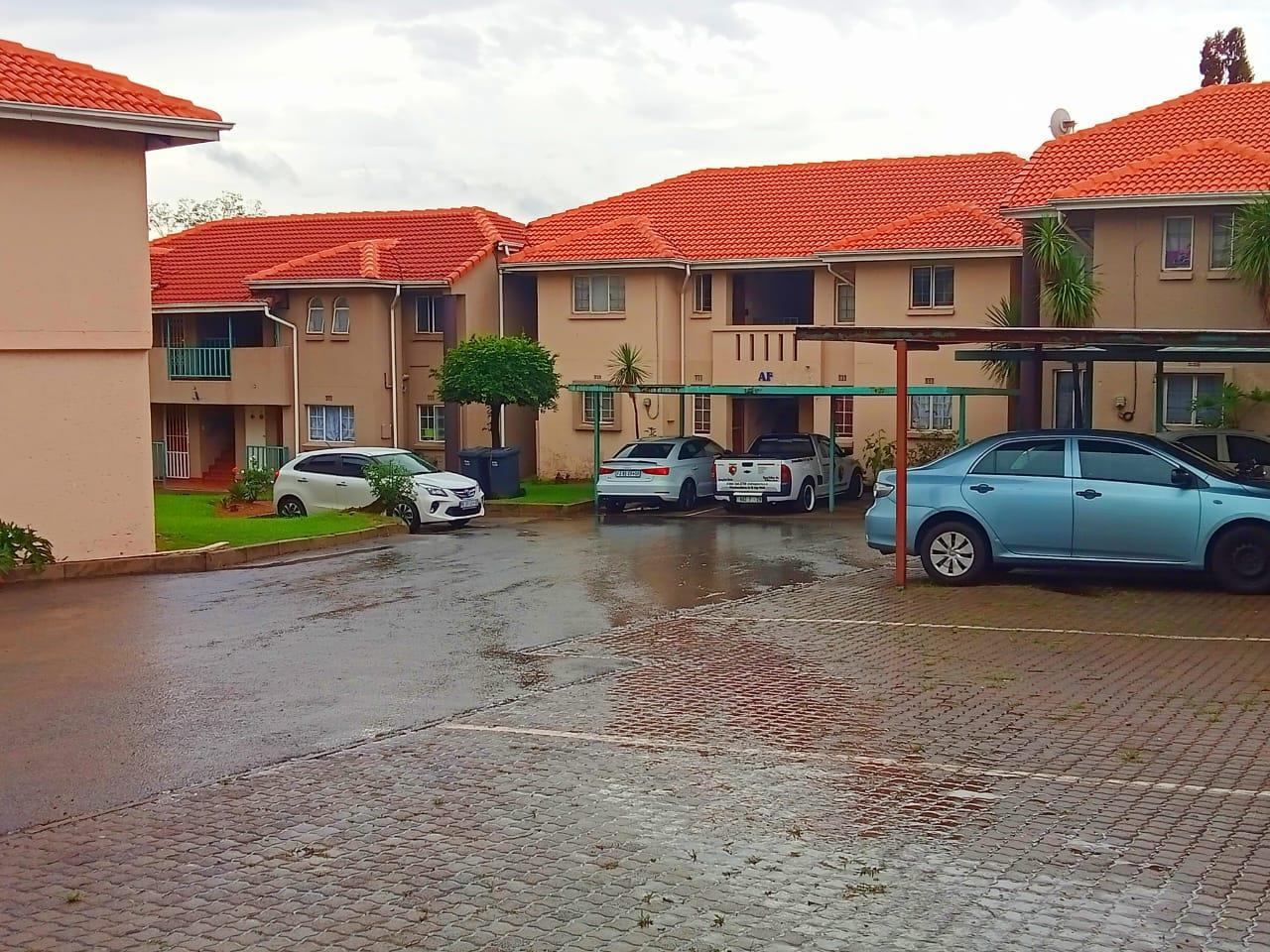 2 Bedroom Apartment in Vorna Valley