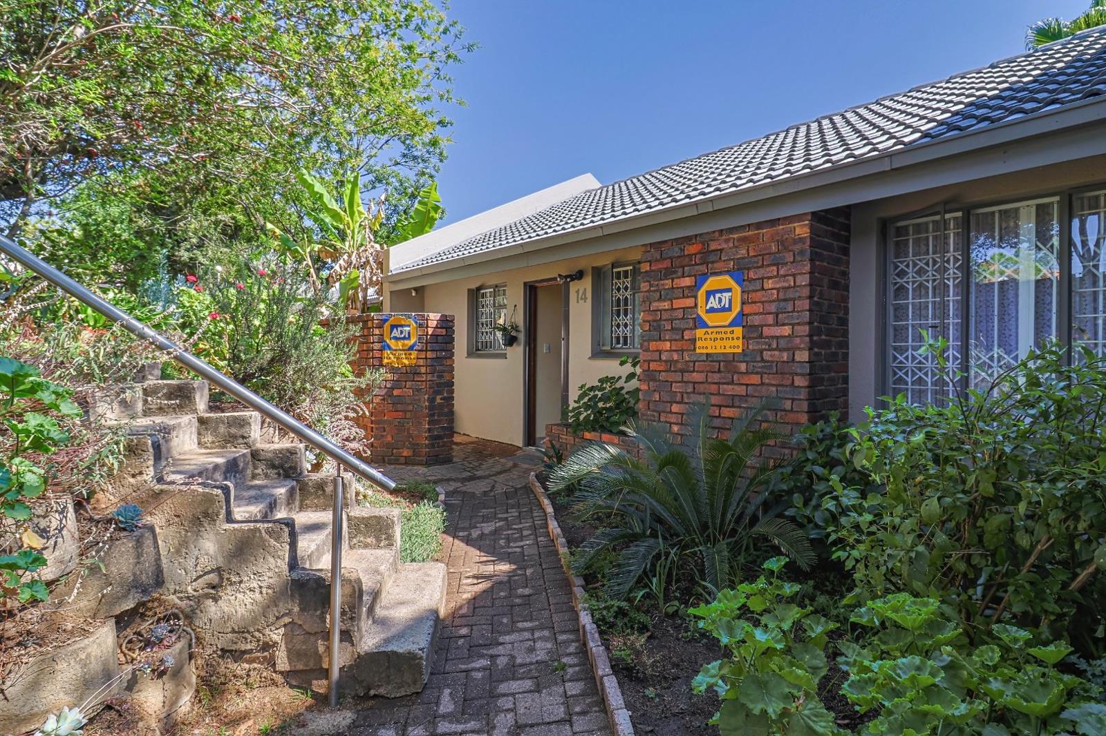 2 Bedroom Apartment in Sonneglans