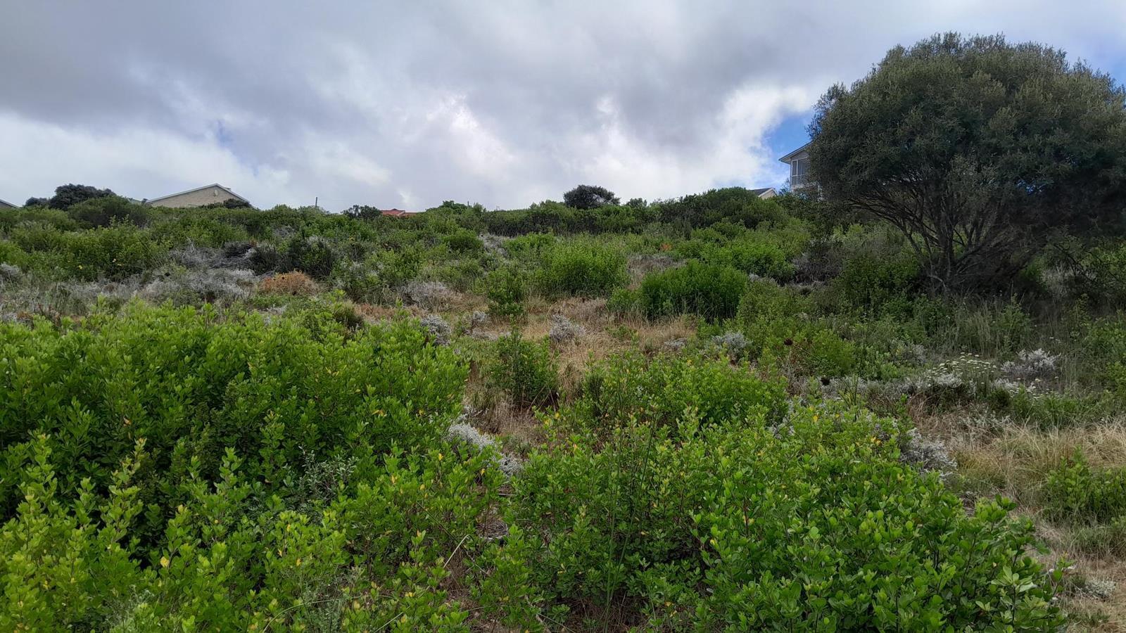 1 020 m² Land available in Dana Bay
