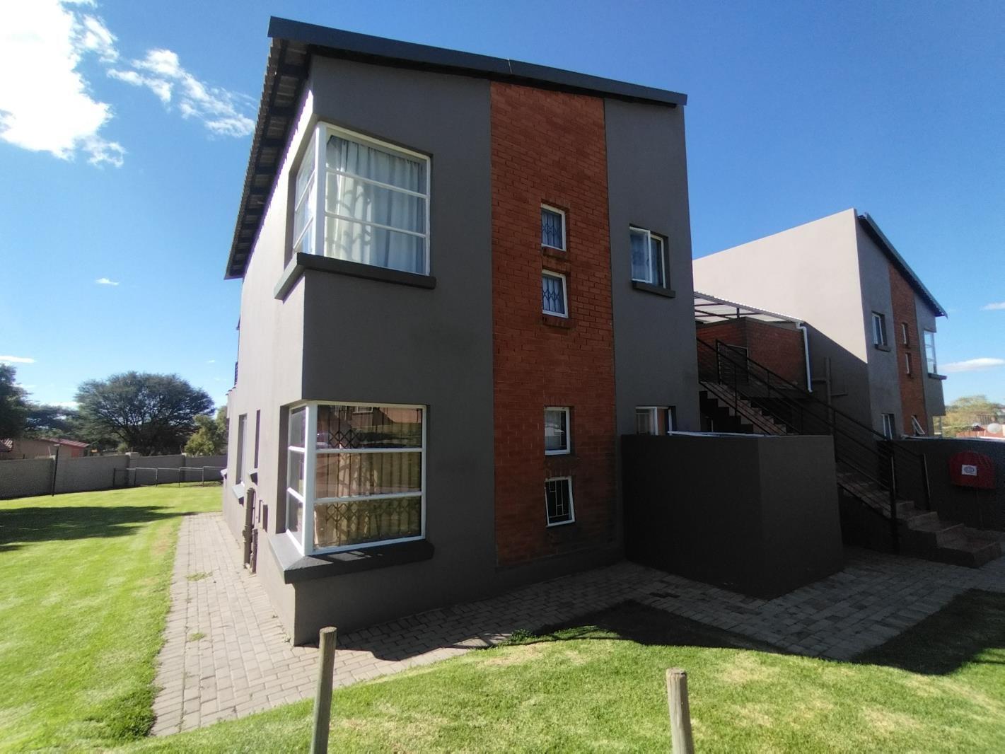 2 Bedroom Apartment in Ruimsig
