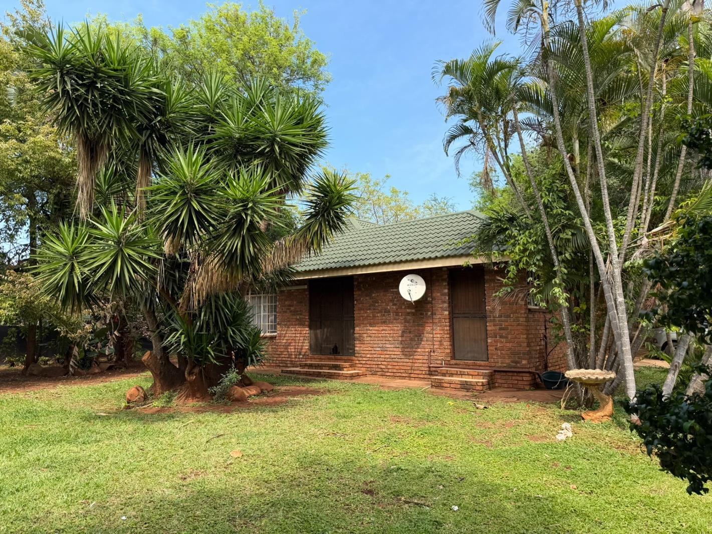 5 Bedroom House in Komatipoort