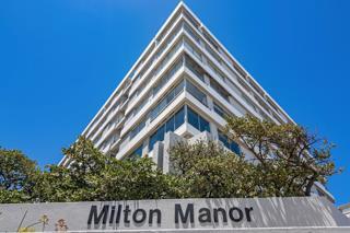 2 Bedroom Apartment in Sea Point