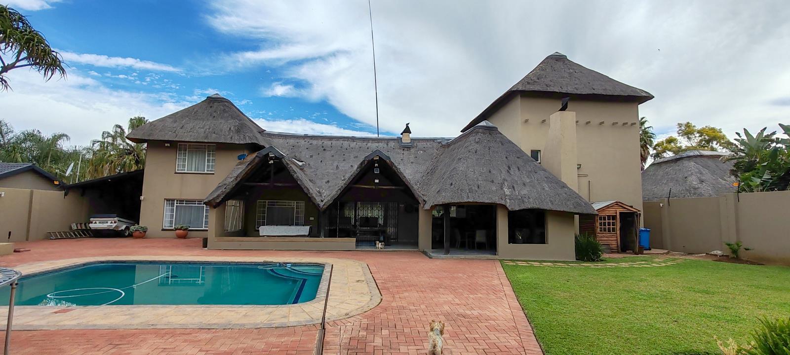 5 Bedroom House in Schoemansville