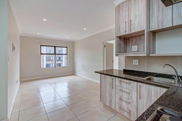3 Bedroom Apartment in Willowbrook