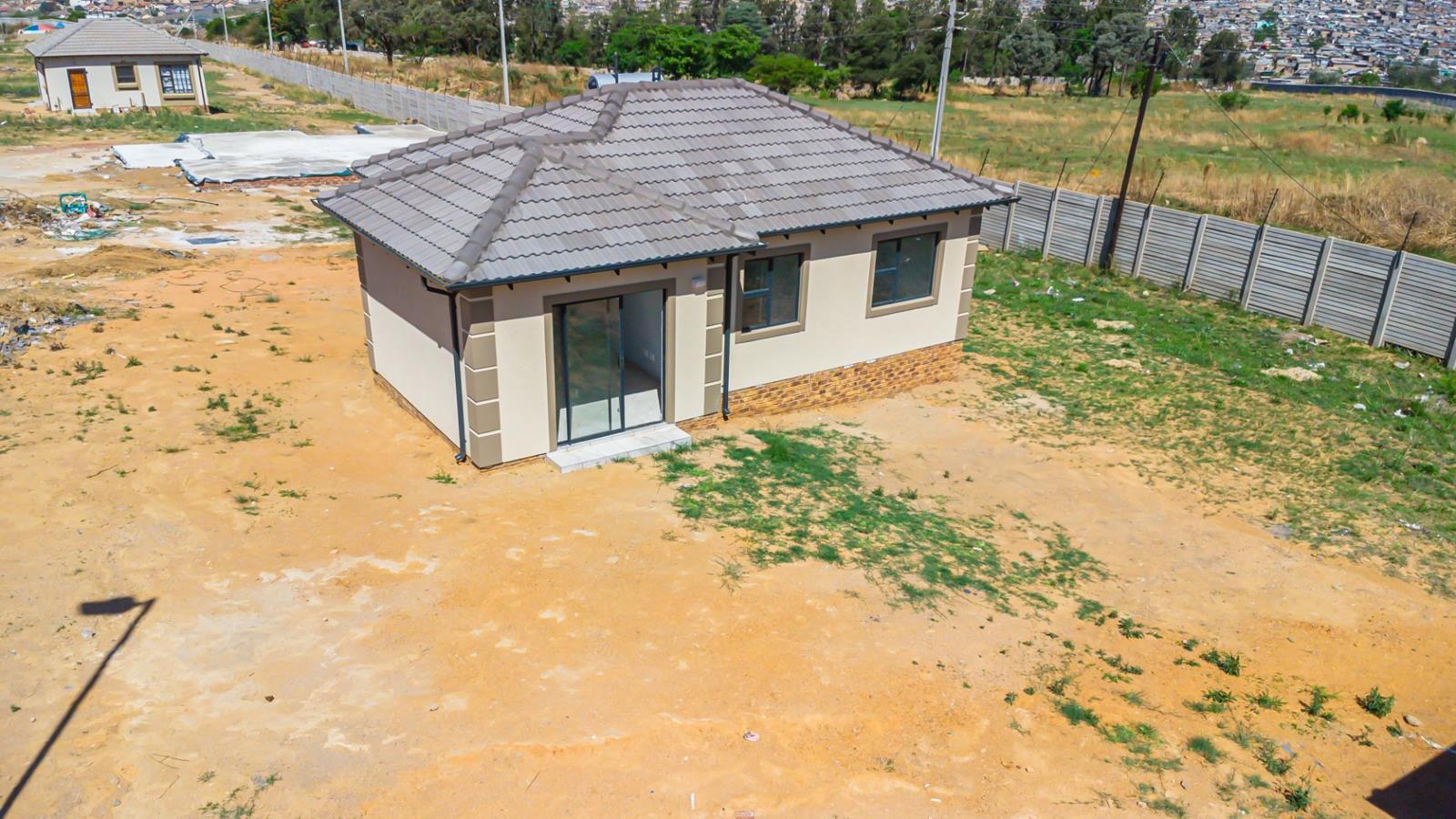 3 Bedroom House in Sharon Park