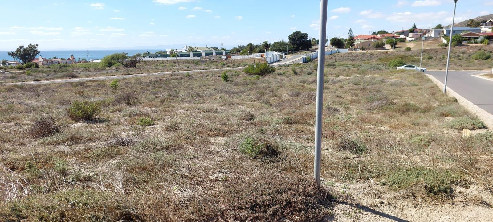 306 m² Land available in St Helena Views