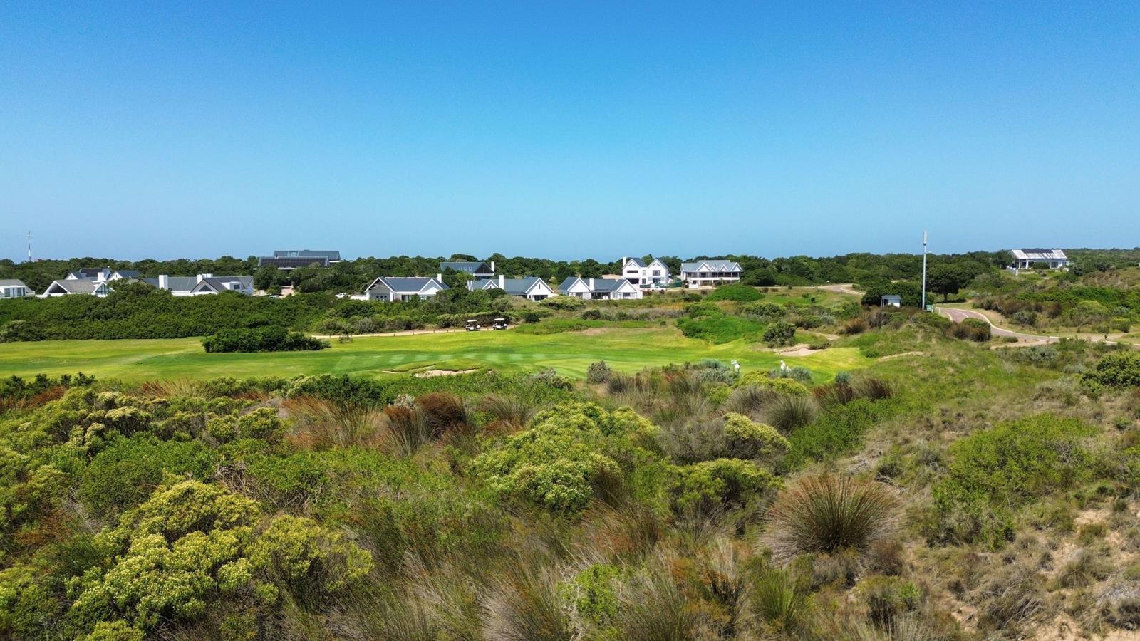 1 655 m² Land available in St Francis Links