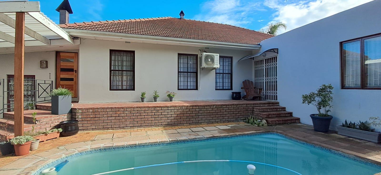 4 Bedroom House in Avondale
