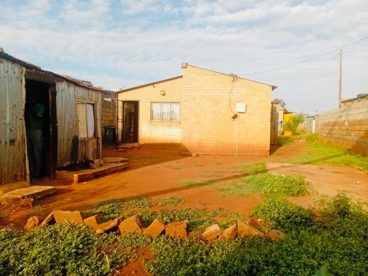 2 Bedroom House in Bram Fisherville