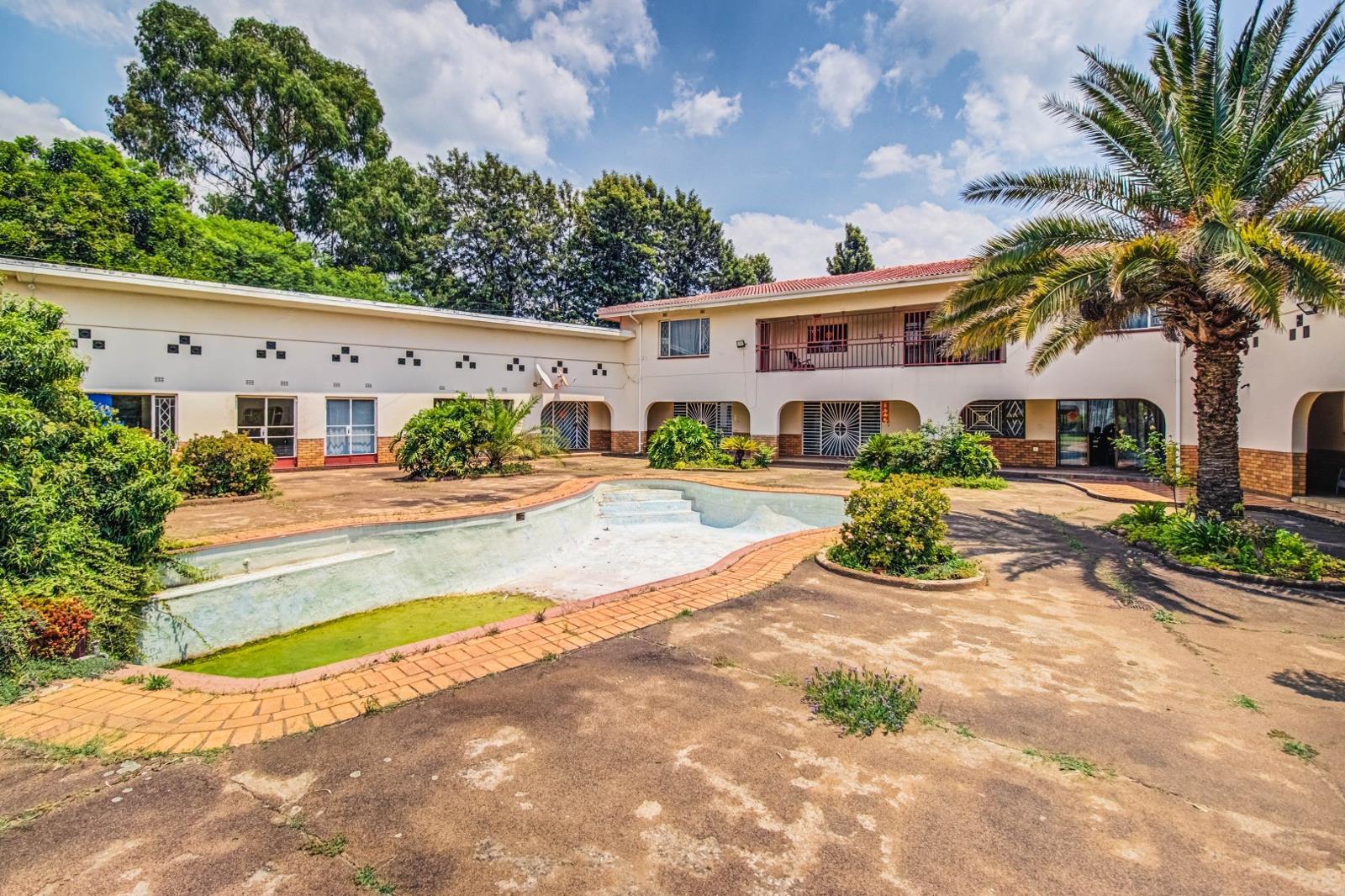 2.2 ha Land available in Benoni AH