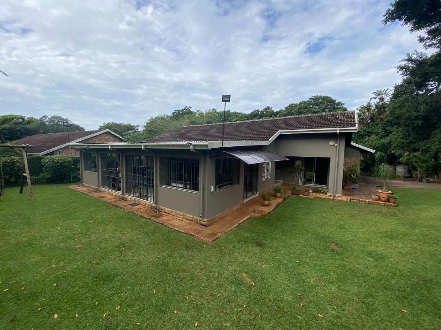 5 Bedroom House in Trafalgar