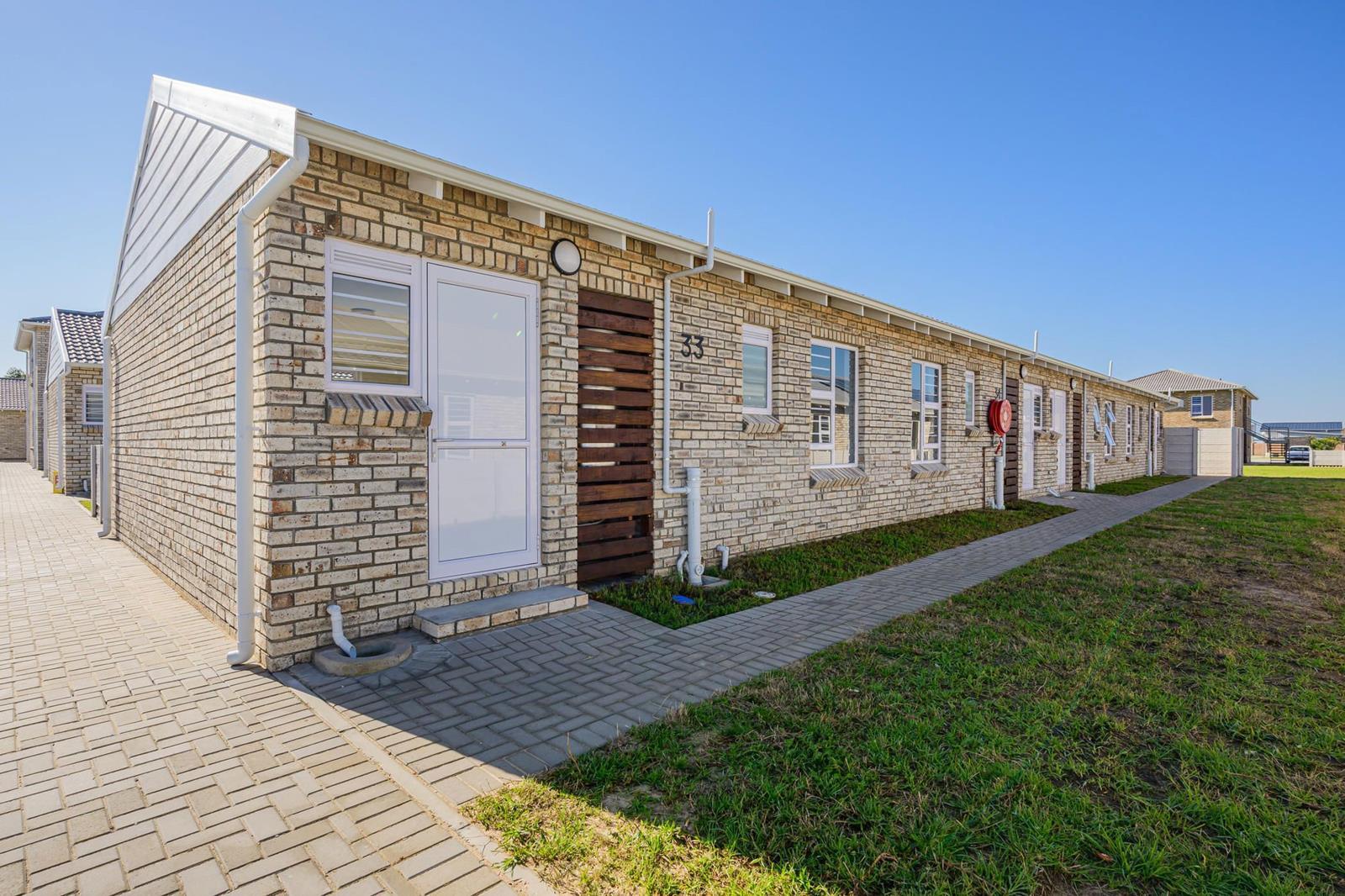 2 Bedroom Townhouse in Overbaakens