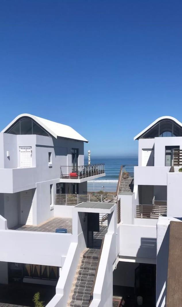 1 Bedroom Apartment in Big Bay