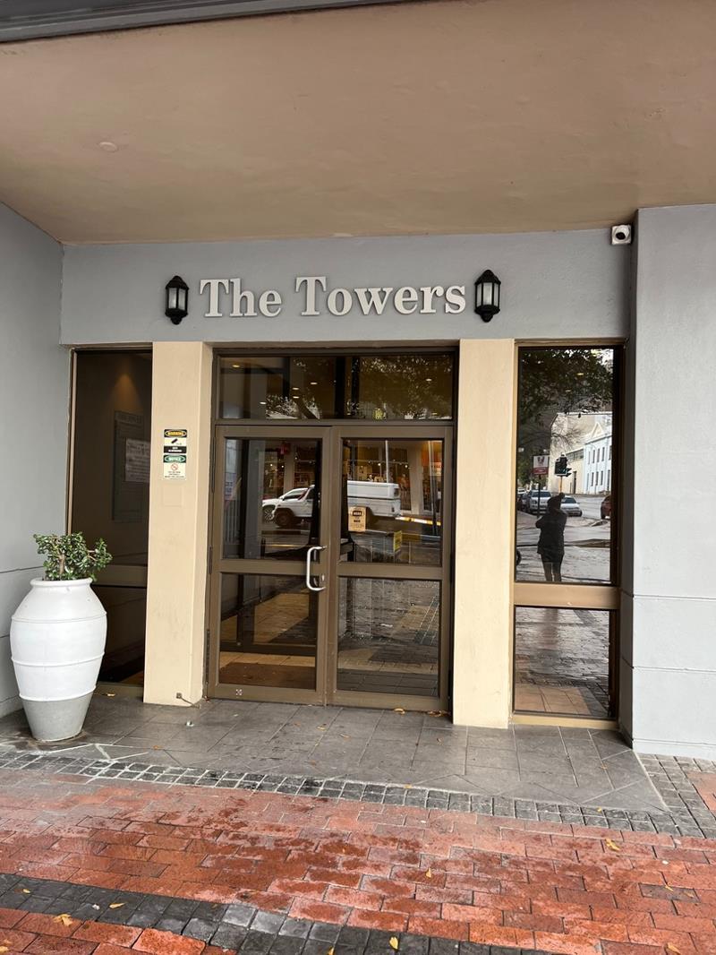 2 Bedroom Apartment in Paarl Central East