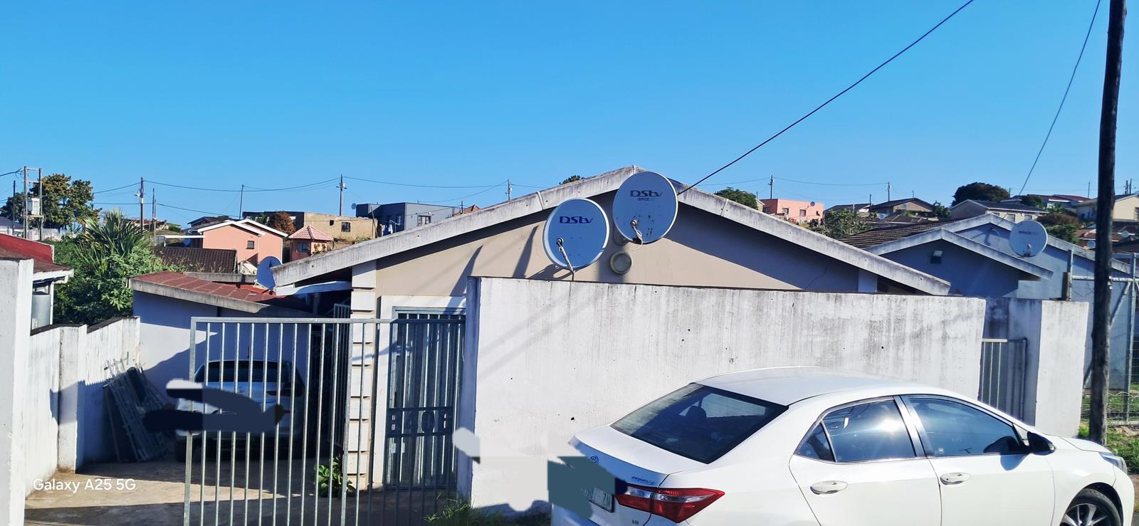 3 Bedroom House in Lovu